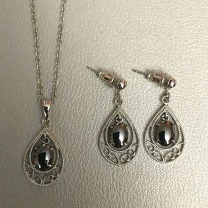 Hematite Earrings & Necklace Set